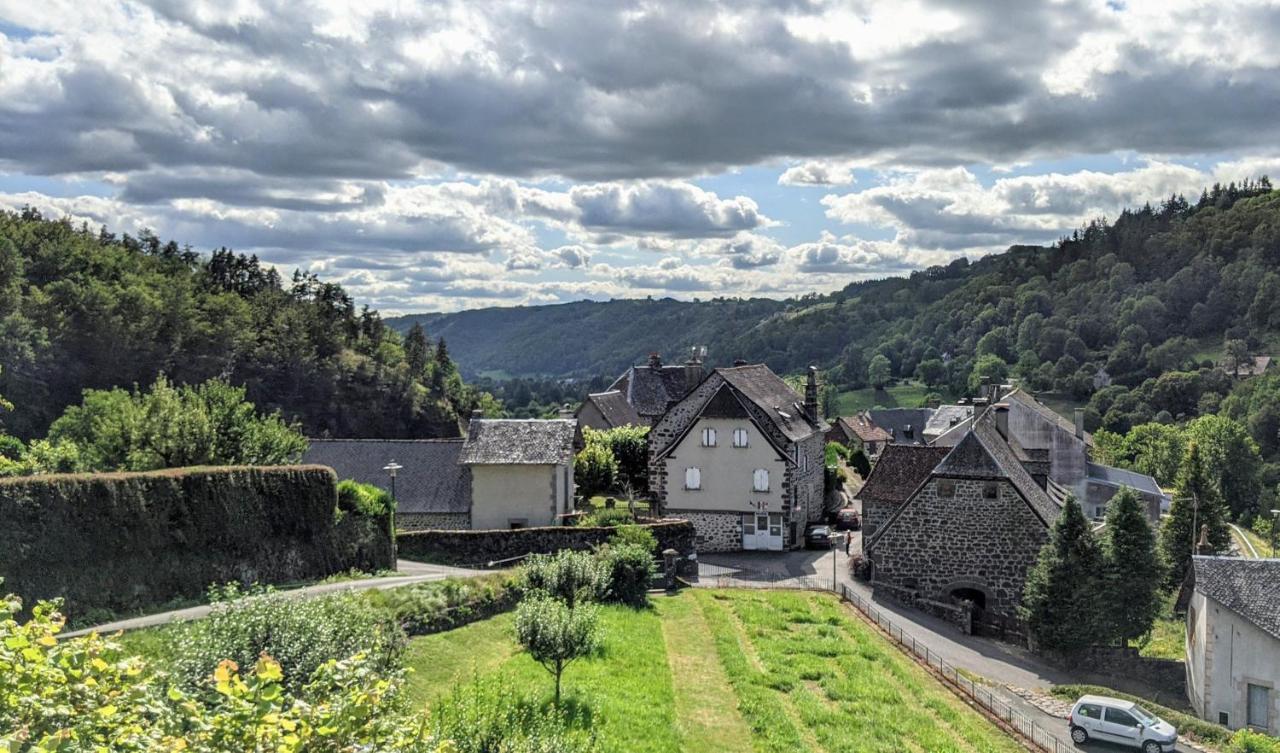 La Maison Normande Saint-Cirgues-de-Jordanne Екстер'єр фото